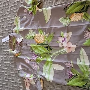 NEW TOMMY BAHAMA shirt.  Taupe with tropical design. Size Medium.